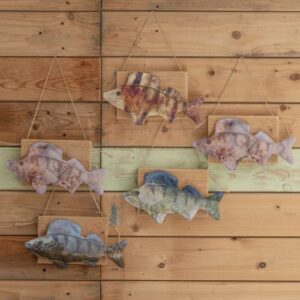 image-recycled-wanddecoratie-duurzame-gifts-zichtbaars-sfeerbeeld-aan-wand-origineel-cadeau-kado-dit-verzin-je-niet-ideasonthefloor.com